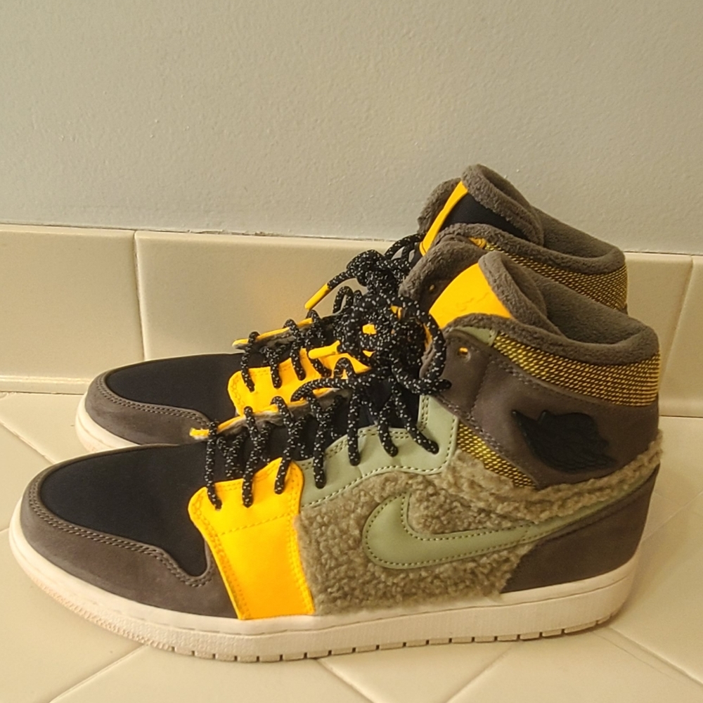 Air Jordan 1 Retro 'Utility Pack' Women's Size 10.5 - Picture 1 of 7